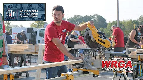 "Sleep in Heavenly Peace" Etowah Valley Branch volunteers build beds for underprivileged children