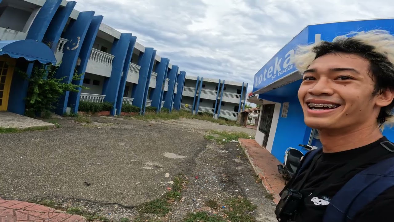 Dreadhead and Asian get LOST on a Island