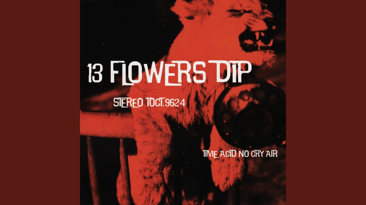 Guarda DELAY su YouTube Guarda DELAY su YouTube