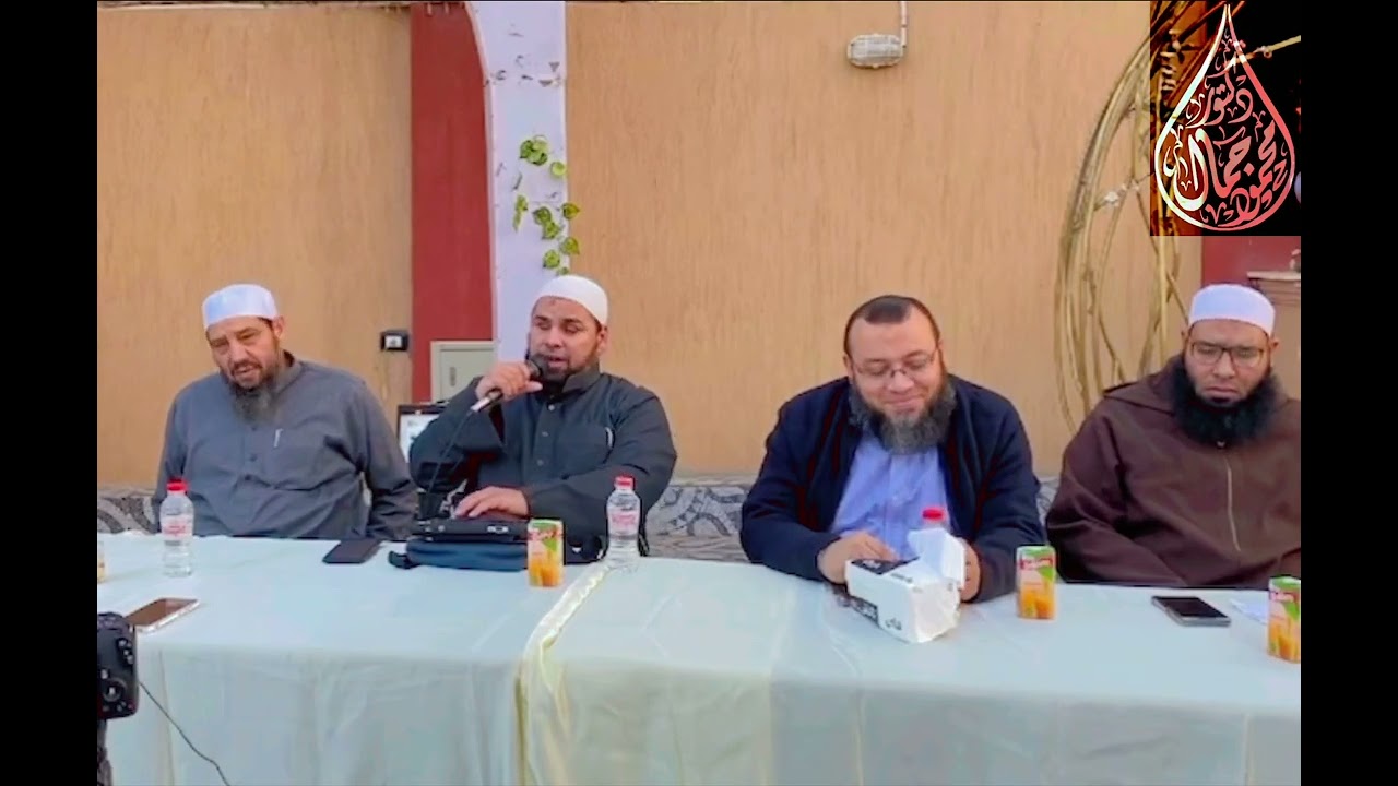 من أروع ما أنشد الشيخ عبدالله كامل - رحمه الله تعالى ( قصيدة جمعت سور القرآن )