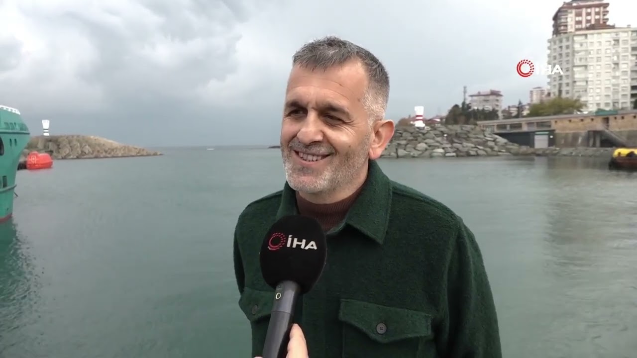 RTEÜ'lü Doç. Dr. Yusuf Ceylan: "Gelecekte hamsiye hasret kalacağız"