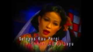 Download Zapin Yang Tinggal = Ramlah Ram Karaoke Video MP3 Zapin Yang Tinggal = Ramlah Ram Karaoke