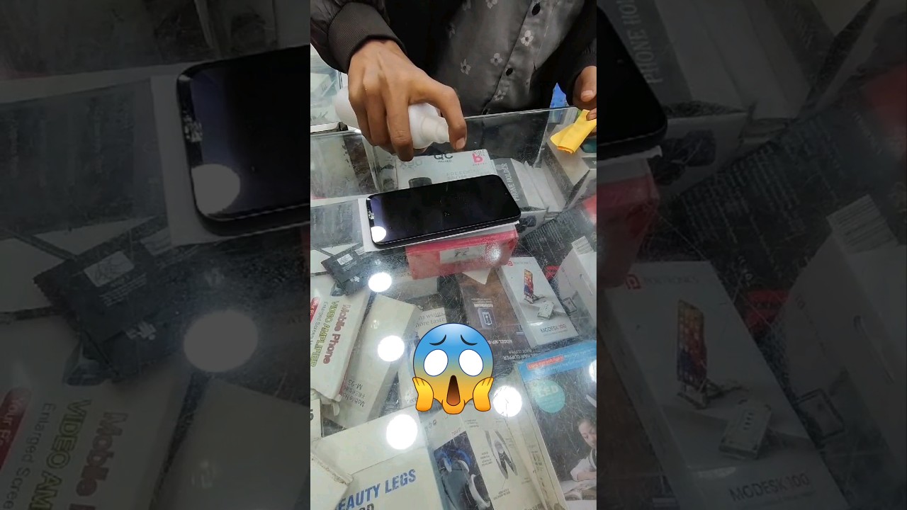 Mobile Screen Cleaning Spray for Tempered Glass Satisfying 