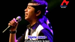 Jo Klitik - Esem Lan Guyumu | Dangdut [OFFICIAL] chords