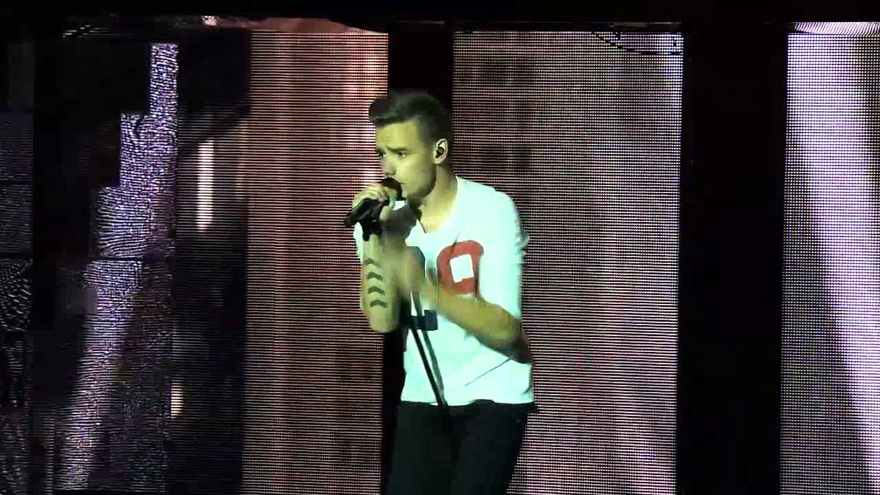 One Direction - Rock Me (19.5.2013 - Verona)