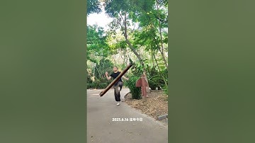 Please do not throw objects from high altitude, it is too dangerous    Do not throw objects from hig