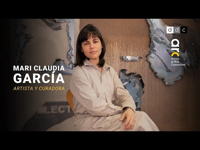 ¿Cómo transforma el arte la experiencia del desplazamiento? Una exposición de 30 artistas cubanos
