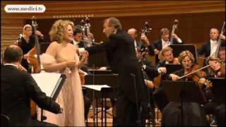 Video thumbnail of "Renee Fleming sings Schubert's "Gretchen am Spinnrade""