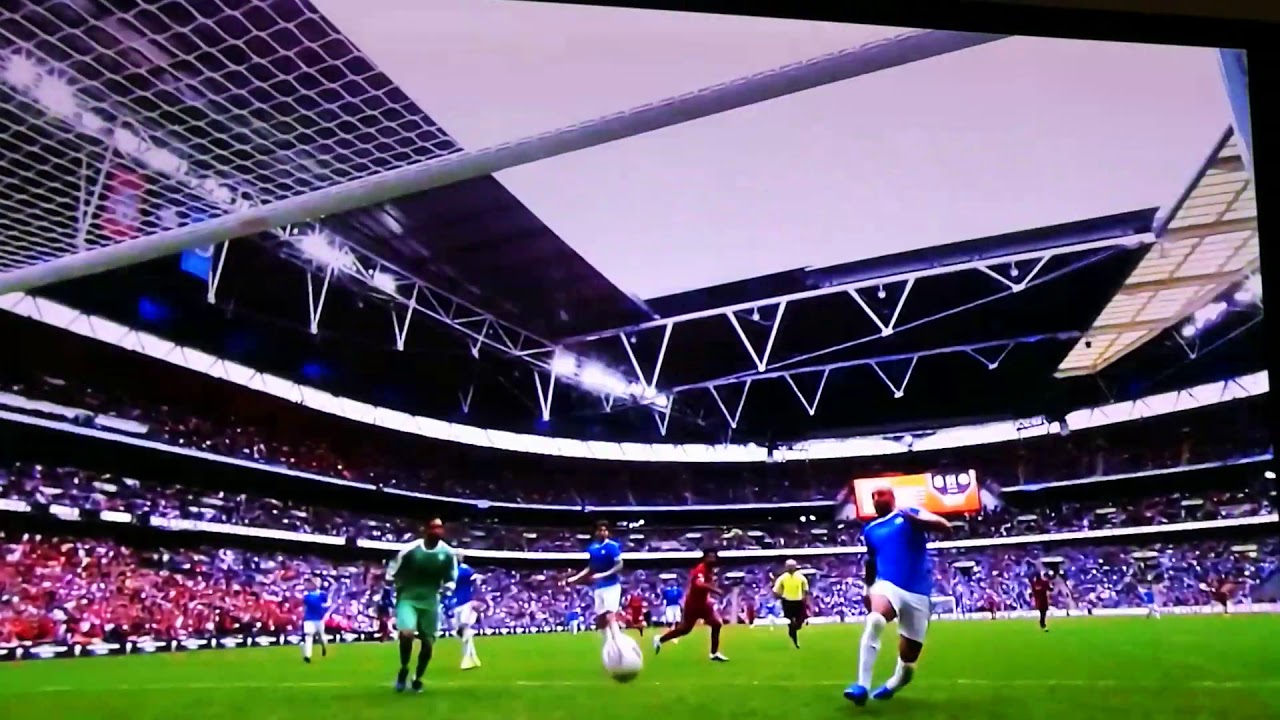 Kyle Walker UNBELIEVABLE GOAL LINE CLEARANCE Community Shield 2019