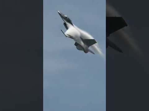 【三沢基地航空祭当日特集】三沢基地の主役！PACAF F-16デモチームが見せる渾身の戦闘機デモフライト！松島基地で撮影