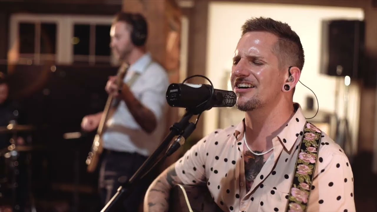 Sail Cassady - Leather Shoe Lovers (Live at The Barnhouse)