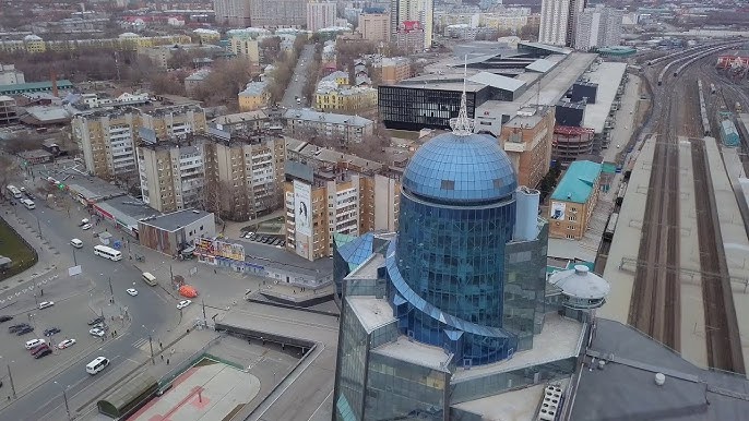 Лара Крофттың порно пародиясы желіде сексуалды сарбазға өзін беруі Бақшада әйелі күйеуін жұлып алды (видео)