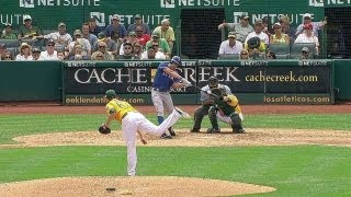 Murphy launches a two-run shot to center