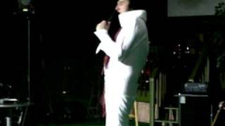 MIKE GALVIN-YOU GAVE ME A MOUTAIN- 2012 (LIVE).AVI