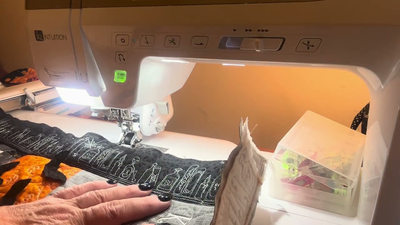 Finishing my Borders on my Kimberbell Pumpkins & Potions ladder quilt