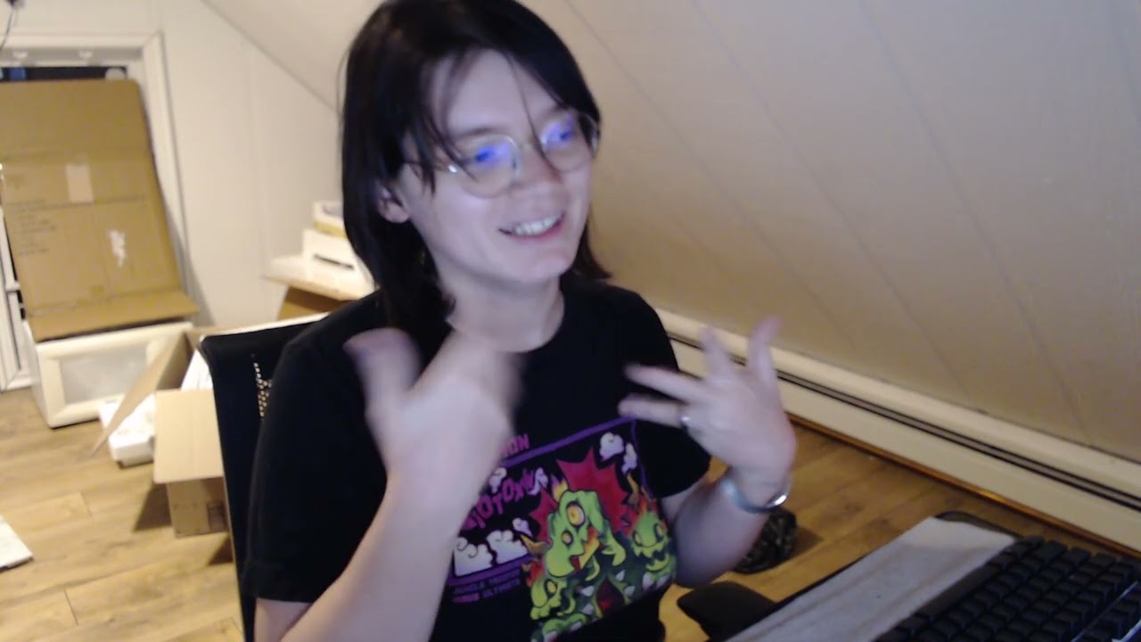 How I Voice Trained (Transfem Vocal Training)