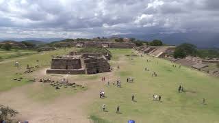 Monte Albán sitio arqueológico en Oaxaca (México)