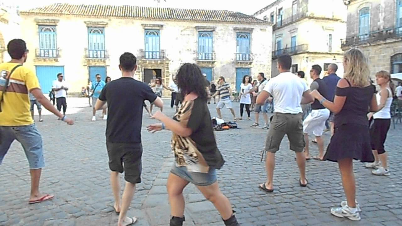 Rueda Salsa Shaker in  Tour a Cuba 2012 - Cristiano Marrese Valentina La Sala