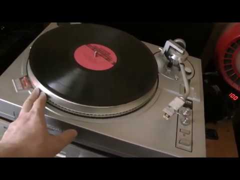 Video: Vinyl Player 