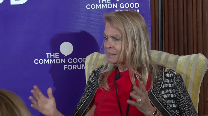 Ambassador Jane Hartley moderated discussion with ...