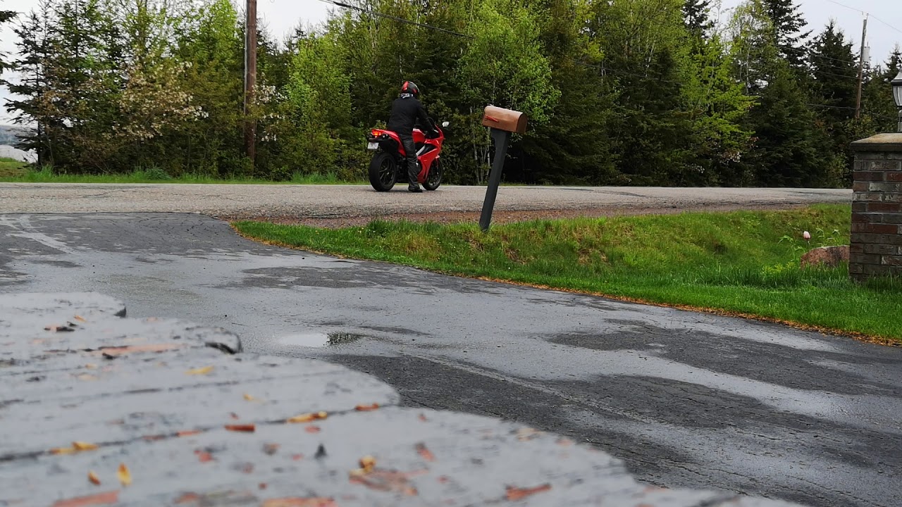 2015 Honda VFR800 F Burnout with Coffman Exhaust and baffle removed YouTube
