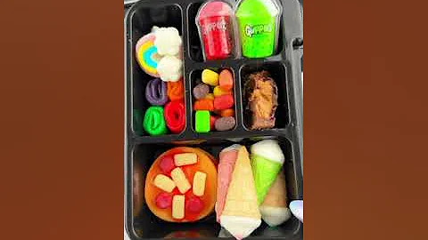 Packing School Lunch with CANDY Food *BENTO Box* Satisfying Video ASMR! #asmr #oddlysatisfying 🍕🍭🍬