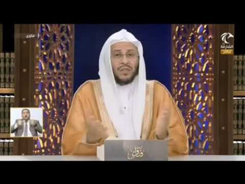 حكم صلاة المرأة أمام الرجال في المنتزهات؟ | الشيخ عزيز بن فرحان