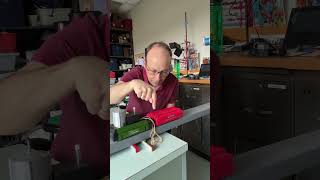 #physicsdemo conservation of #momentum #centerofmass #physics