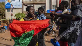Burkina Faso : des tirs entendus dans plusieurs casernes, le gouvernement dément un coup d'Etat