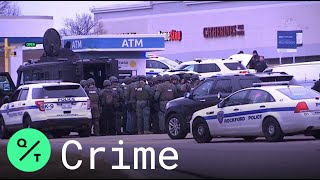 Armed Robber Barricades Himself, Hostages in Rockford, Illinois Bank: Police