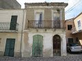 Town house 10 minutes to the beach for sale in Villalfonsina, Abruzzo, Central Italy ref.n2711/n2712