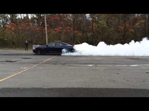 2015 Dodge Charger SRT Hellcat Burnout Fun With 2015 Police Pursuit