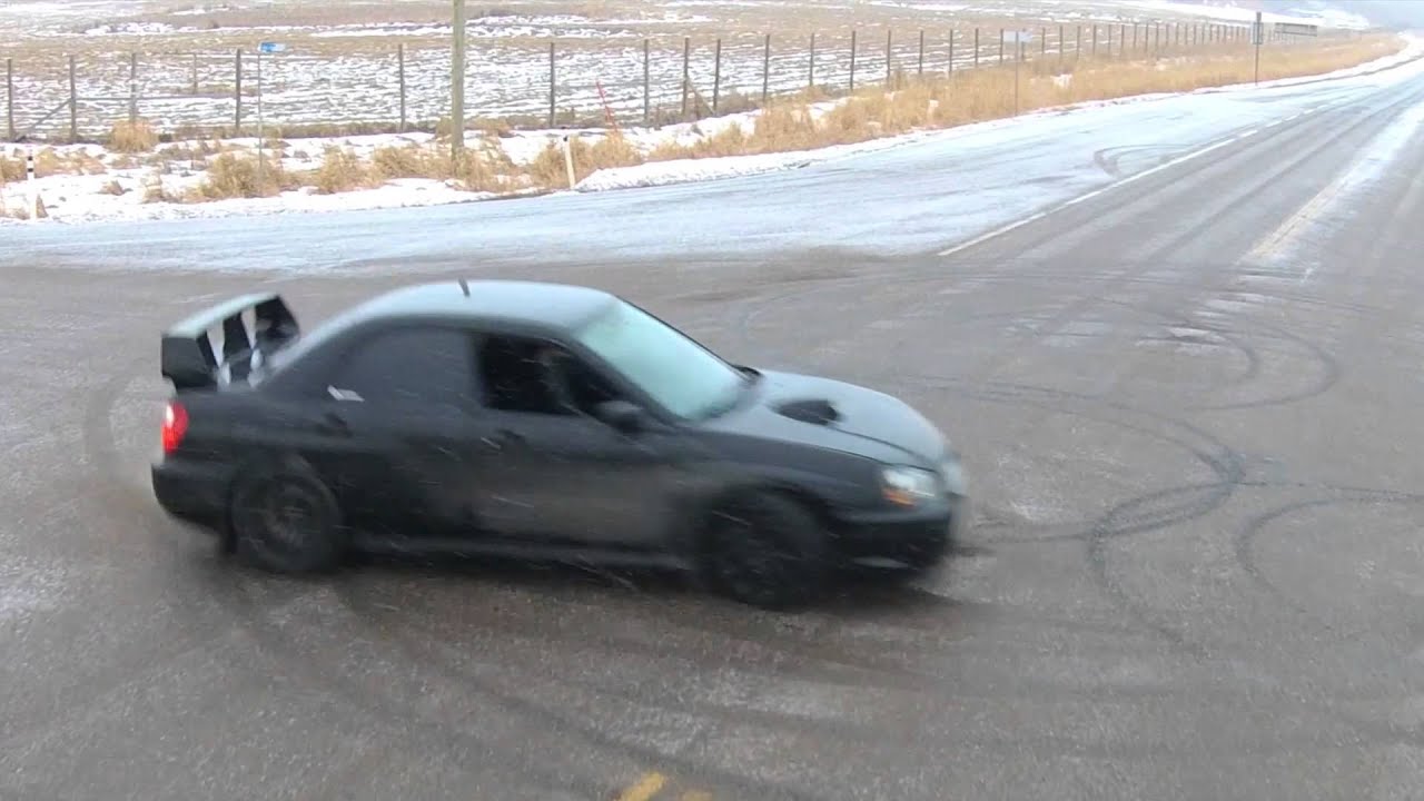 Fast cars + Snow = Epic - YouTube