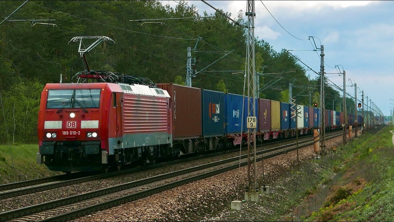 (4K) EuroSprinter (189 010) DB Cargo AG z intermodalnym + Rp1 | Czosnówka