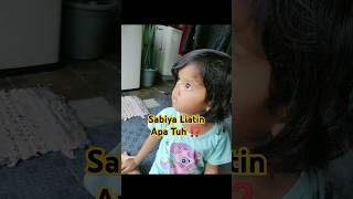 Download Lagu Liatin awan bolong #youtubeshorts #viralvideo MP3 Download Lagu Liatin awan bolong #youtubeshorts #viralvideo MP3