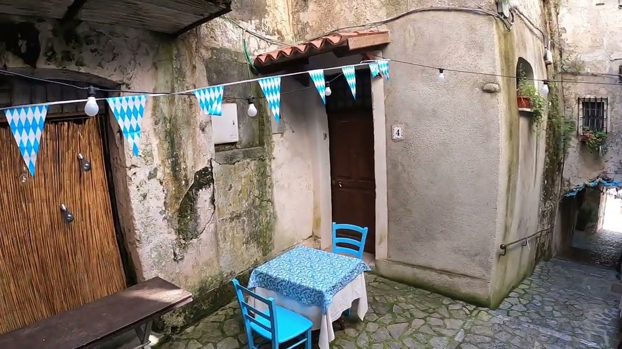 Scalea: Storia, Sapori e Natura tra Spiagge da Sogno e Tradizioni Uniche