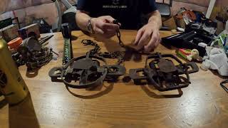 Victor 1.75 foothold vs Bridger 1.75 foothold traps.#trapping#traps