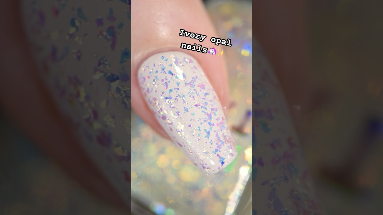 The prettiest nail combo you can do yourself💯 Holo Taco combo ft. Unicorn Skin🦄