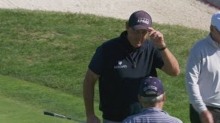 Phil Mickelson shows off short game skill at AT&T Pebble Beach
