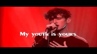 TROYE SIVAN-Youth Lyrics! Troye Sivan - YOUTH (Lyric Video) ! Troye Sivan- Youth lyrics