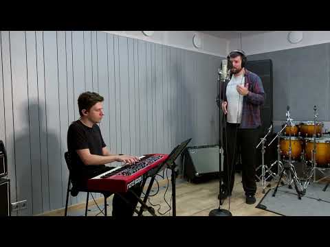 Silent (at the piano - Yevhenii Dubovyk)