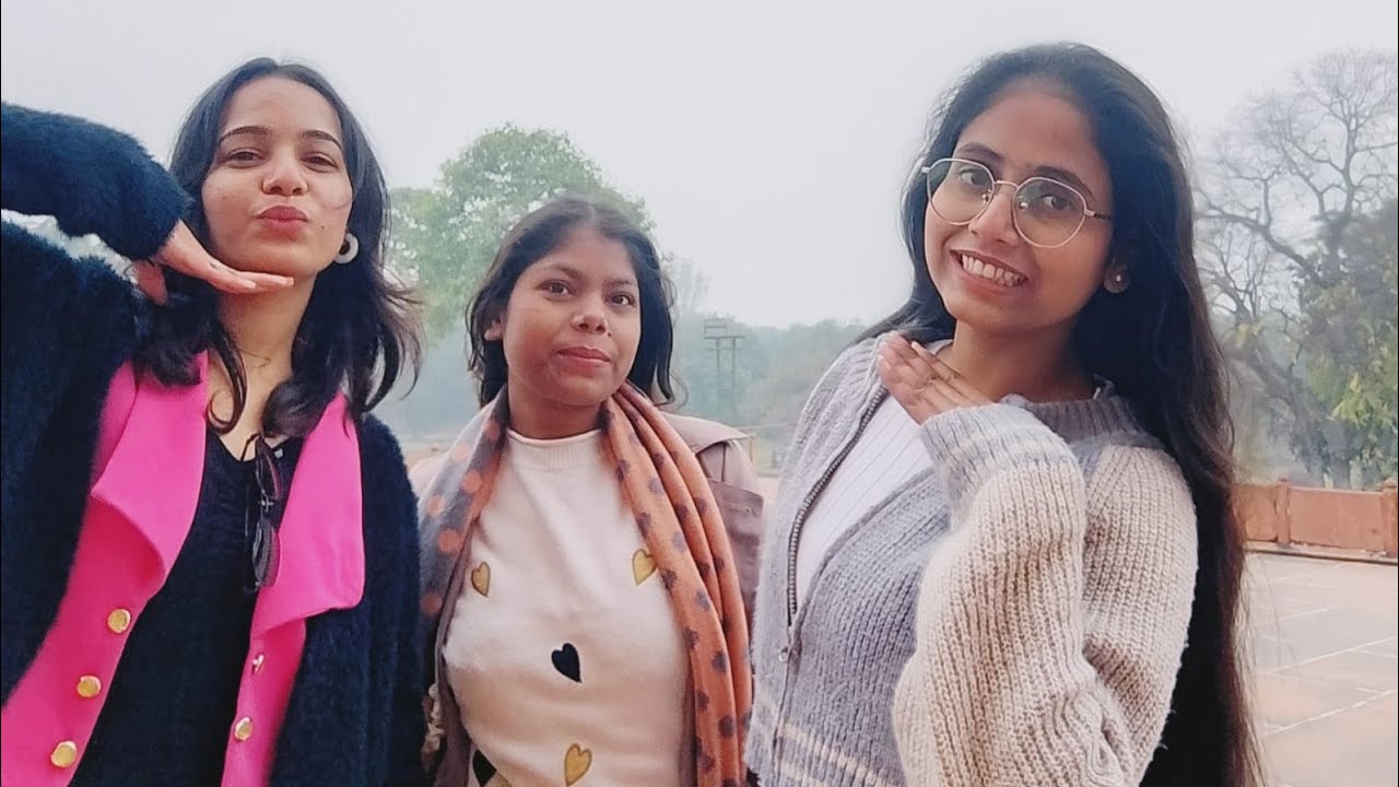 A day out with me and my friends 👯‍♀️