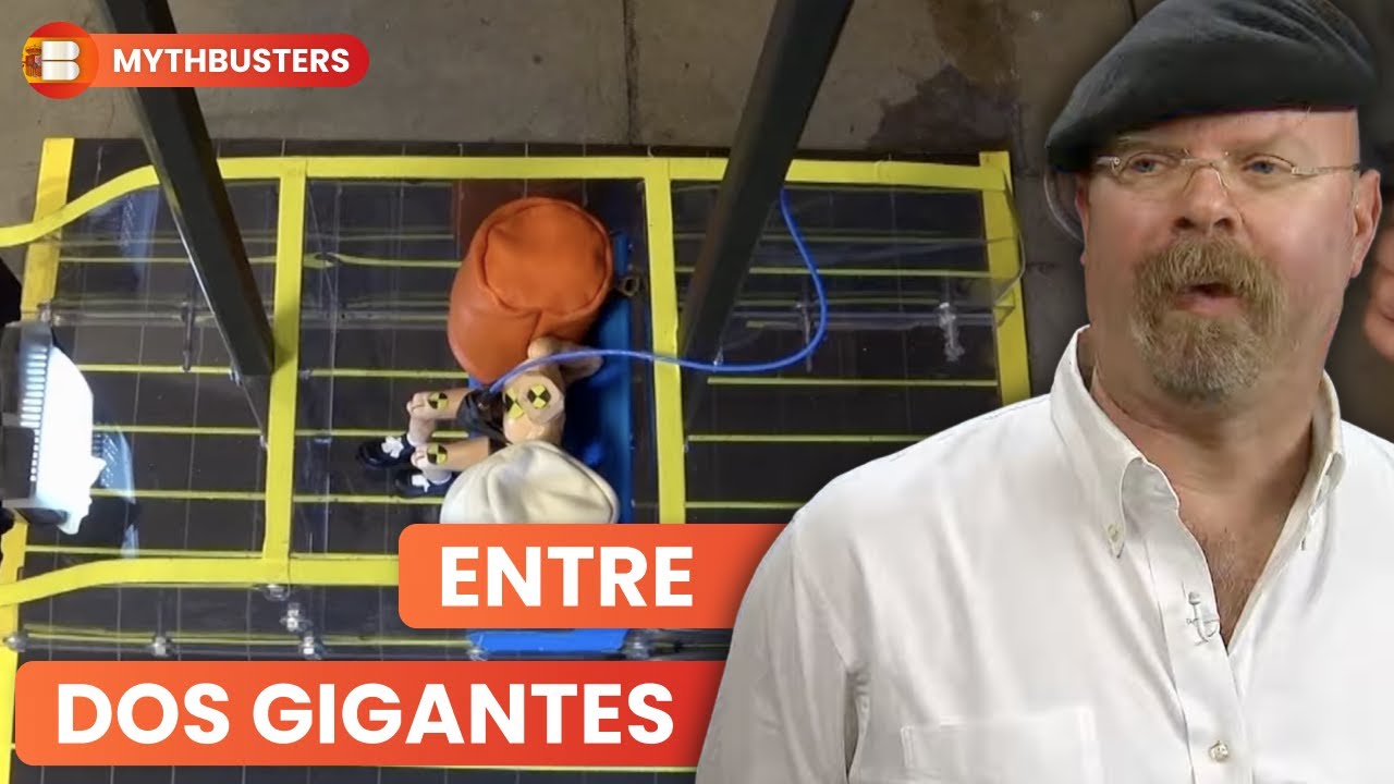 ¿Salvarían Dos Gordos Tu Vida En Un Choque? | Mythbusters