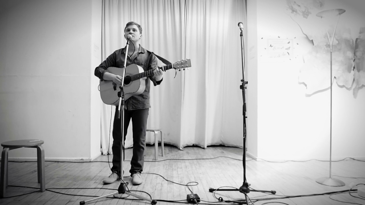 Guarda Thom Morecroft - Daisy (Live) su YouTube Guarda Thom Morecroft - Daisy (Live) su YouTube