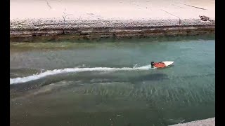 Aeronaut Spitfire RC boat with ProBoat  outboard - 152 vo class