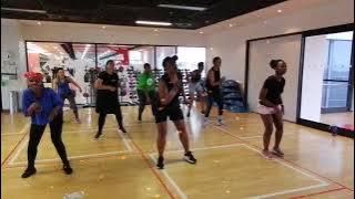 Sdala ft Paige Ganama Zulu Version Dancefit Challenge. V. Atrium.