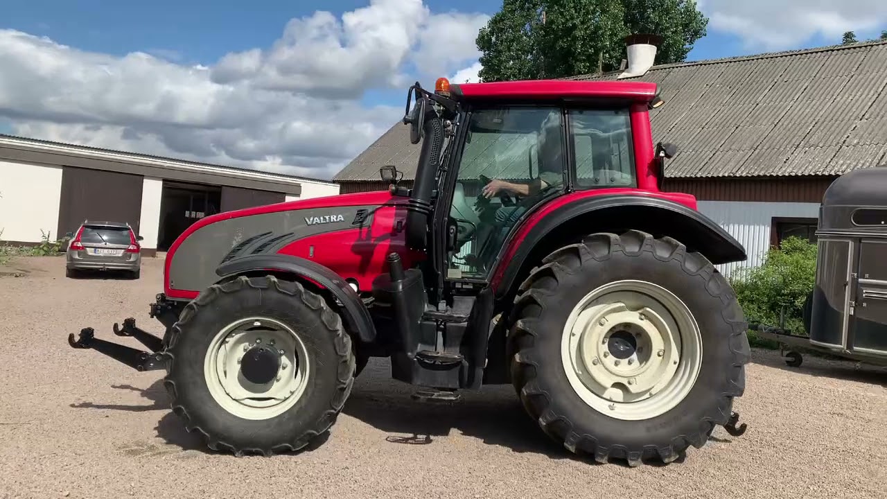 Traktor VALMET VALTRA T162 VERSU