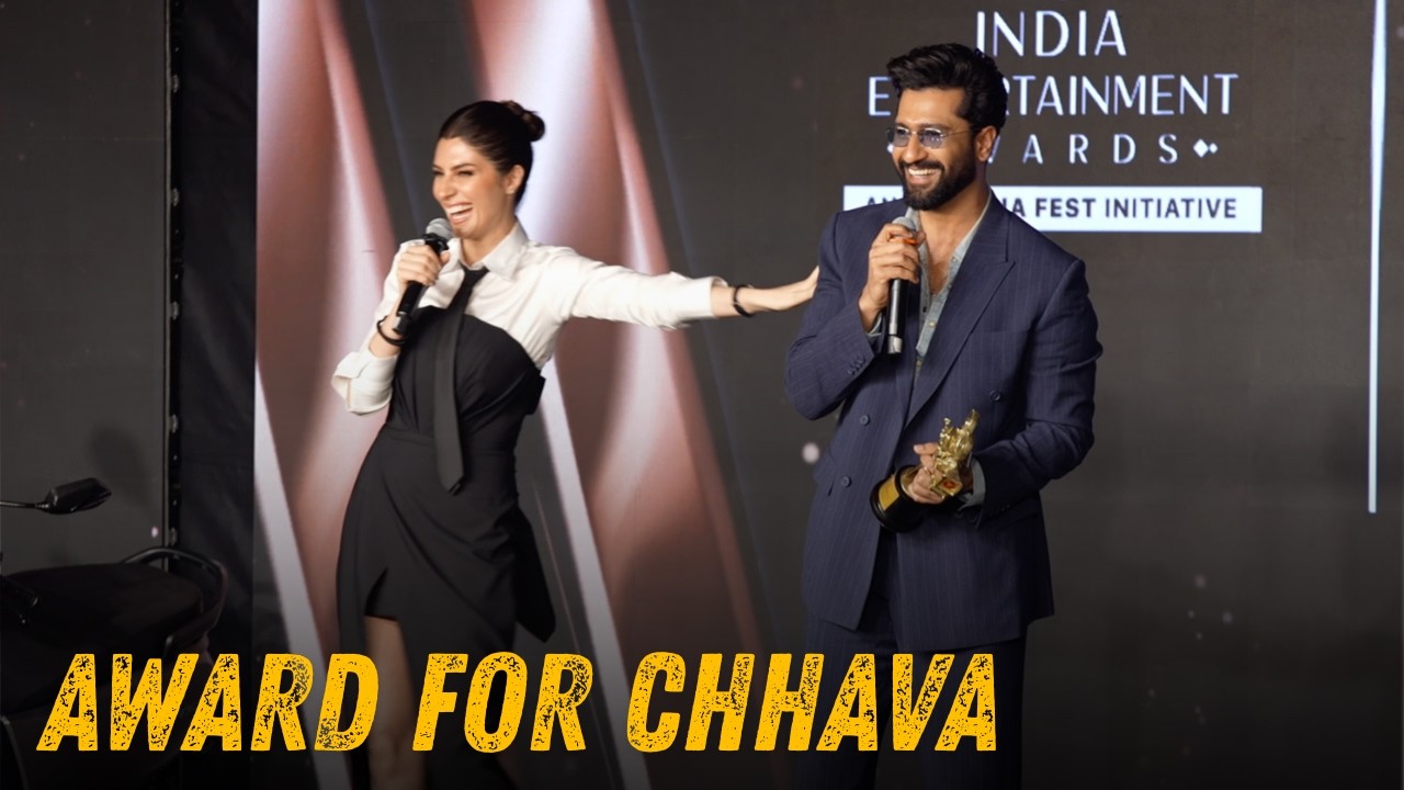 Vicky Kaushal winning Actor of the year for Chhava | #OTTIndiaFest2025 ...