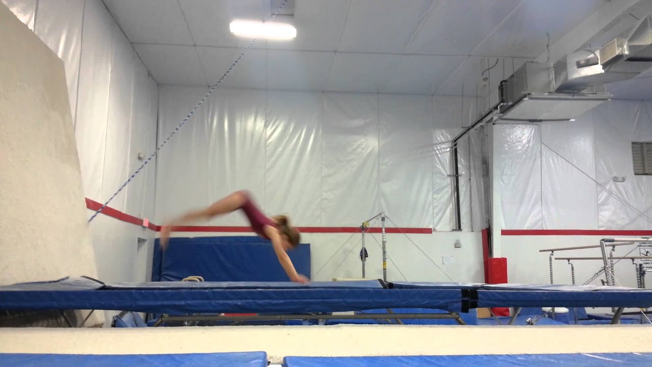 Tumbling drills: connected front tumbling #1 - YouTube