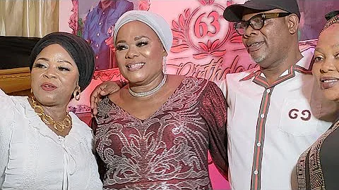 LOVELY MOMENT OF YINKA QUADRI AND HIS BEAUTIFUL WIFE AT HIS BIRTHDAY PARTY